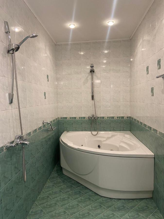 Hotel Tedi Azenograd Kültér fotó