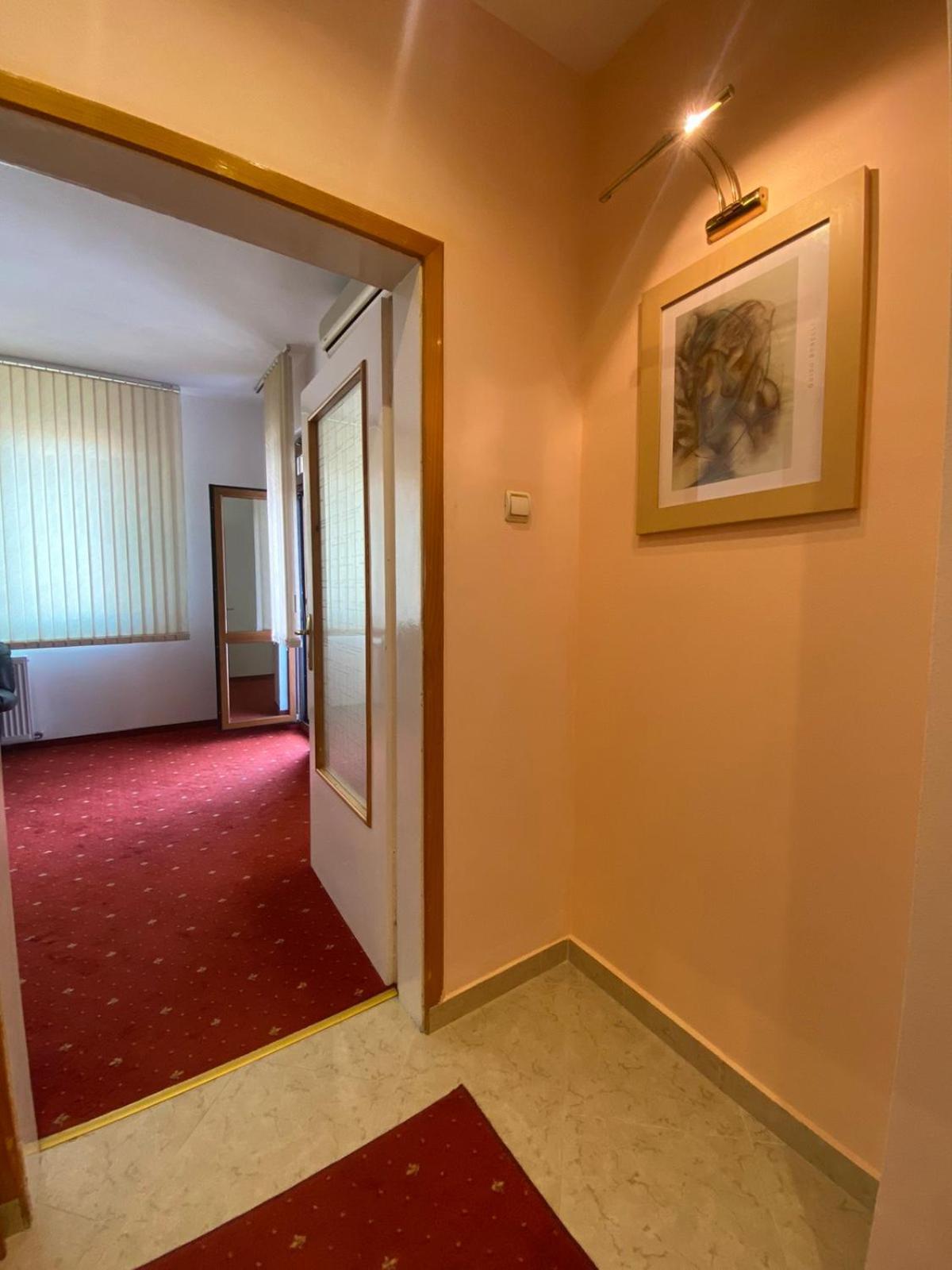 Hotel Tedi Azenograd Kültér fotó